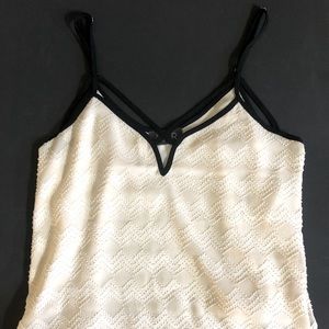ASTR Cream Camisole Crop Tank Top